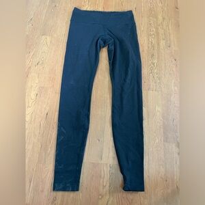 Lululemon black leggings